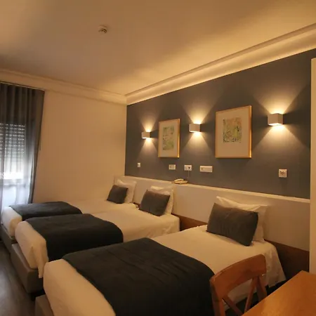 Imperador ホテル 2*