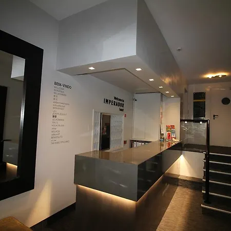 Imperador ホテル 2*